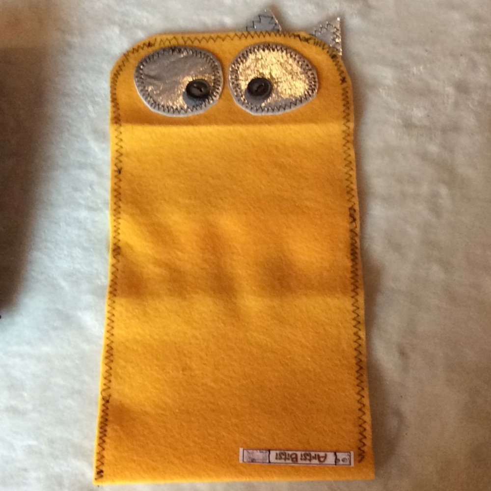 Handmade Felt Pouch Set - Picture 14 of 16